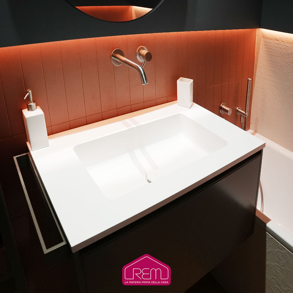 Un bagno elegante ed originale