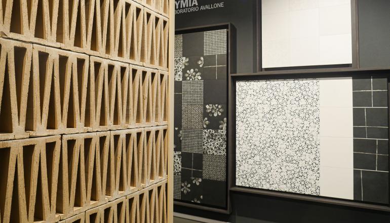 Allestimento Mutina Rem Ceramiche