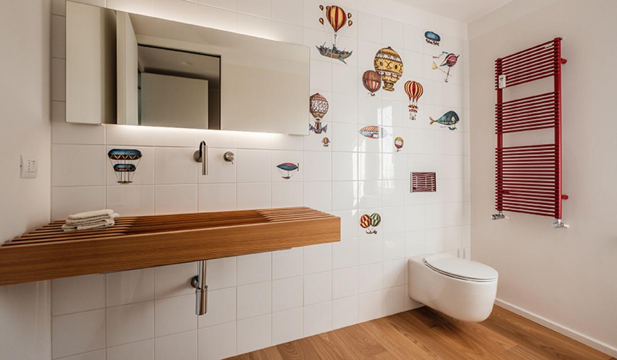 Cartello In Legno Per Bagno – Decorazione Parete/porta – Simpatico E Rustico – 20 Cm – Nero